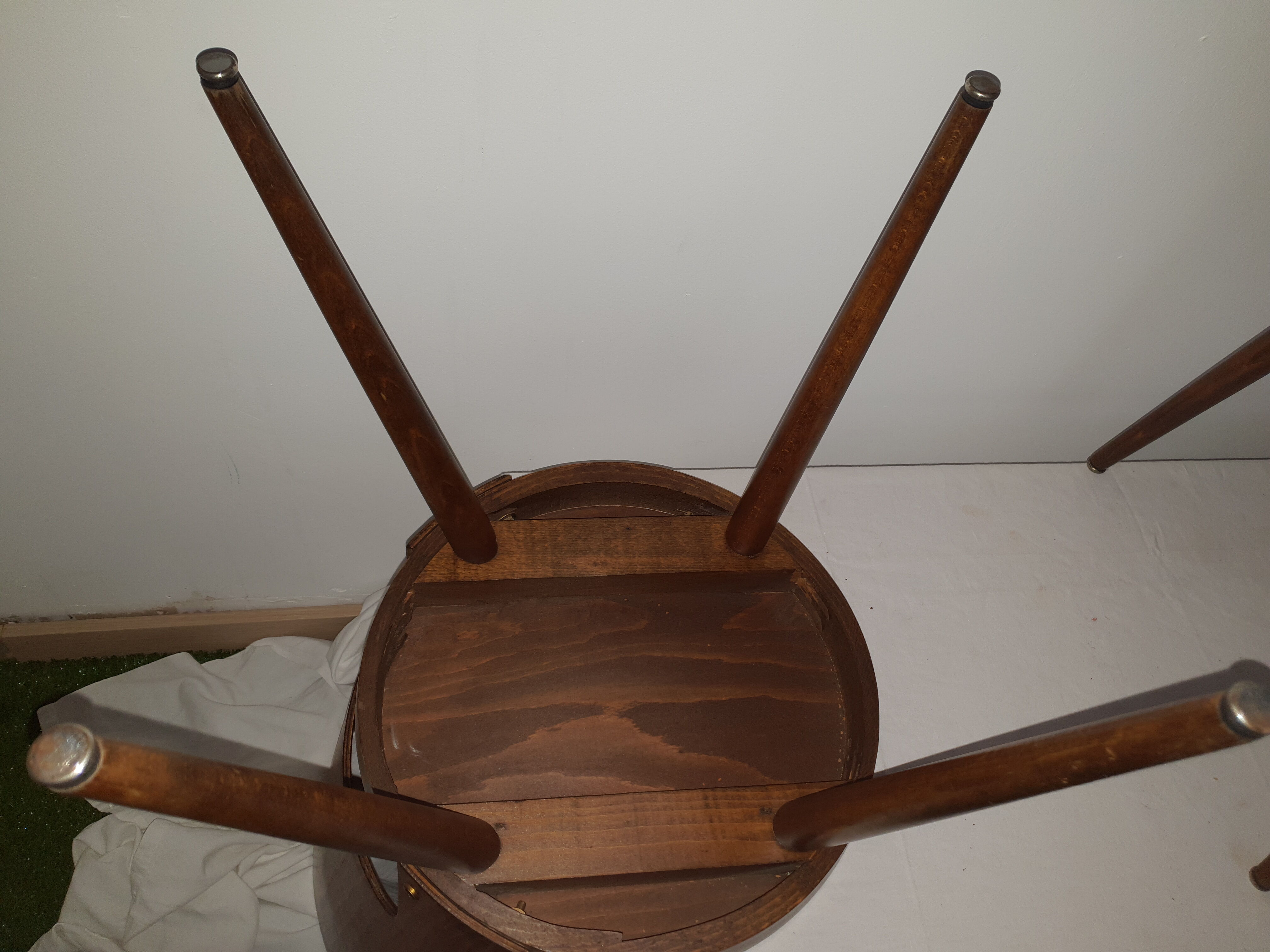 6 chairs Baumann model Mondor