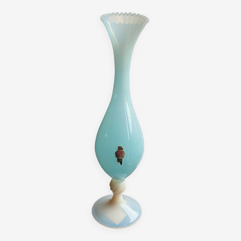 Vase opaline