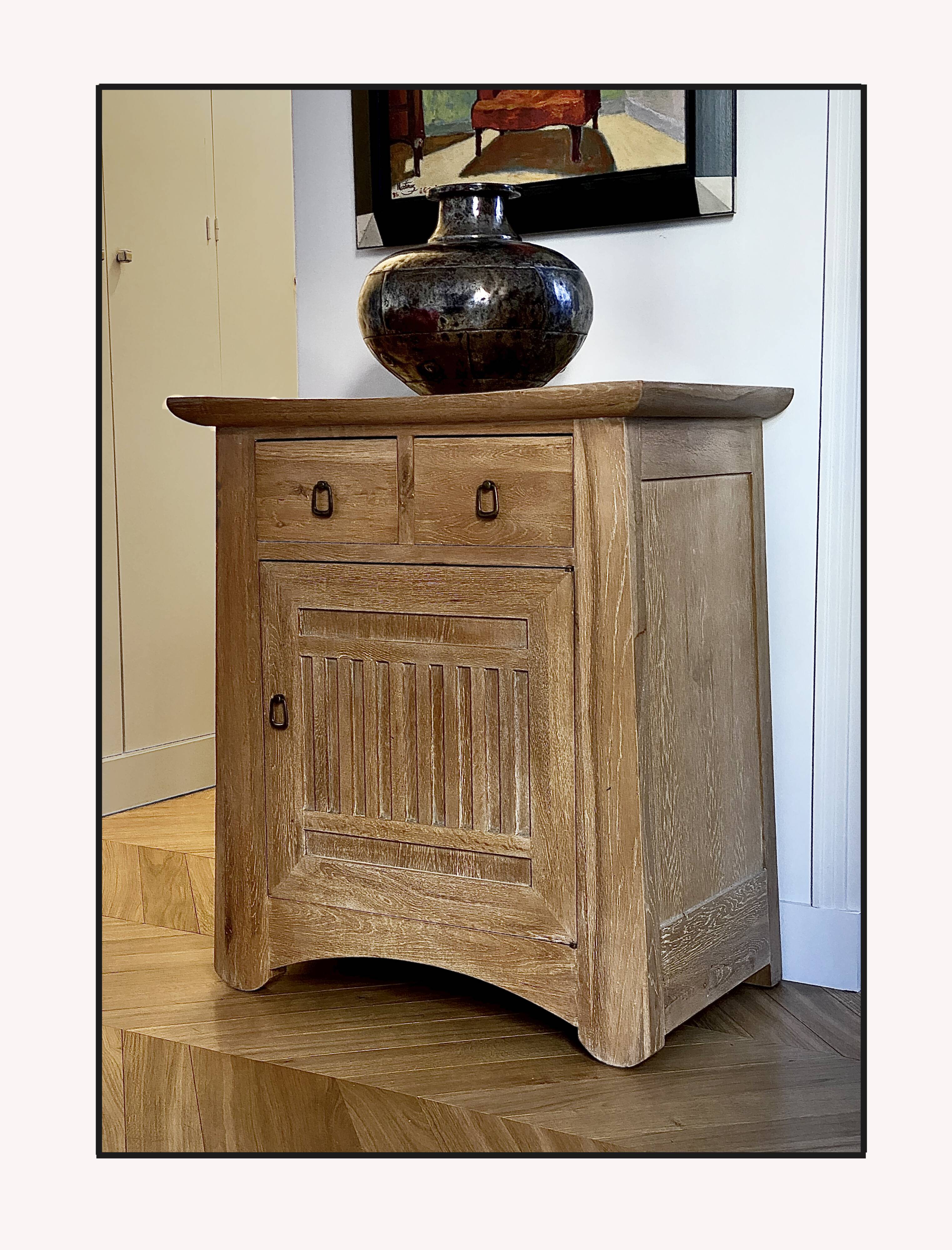 Small chest of drawers in solid oak white lead Art Nouveau style