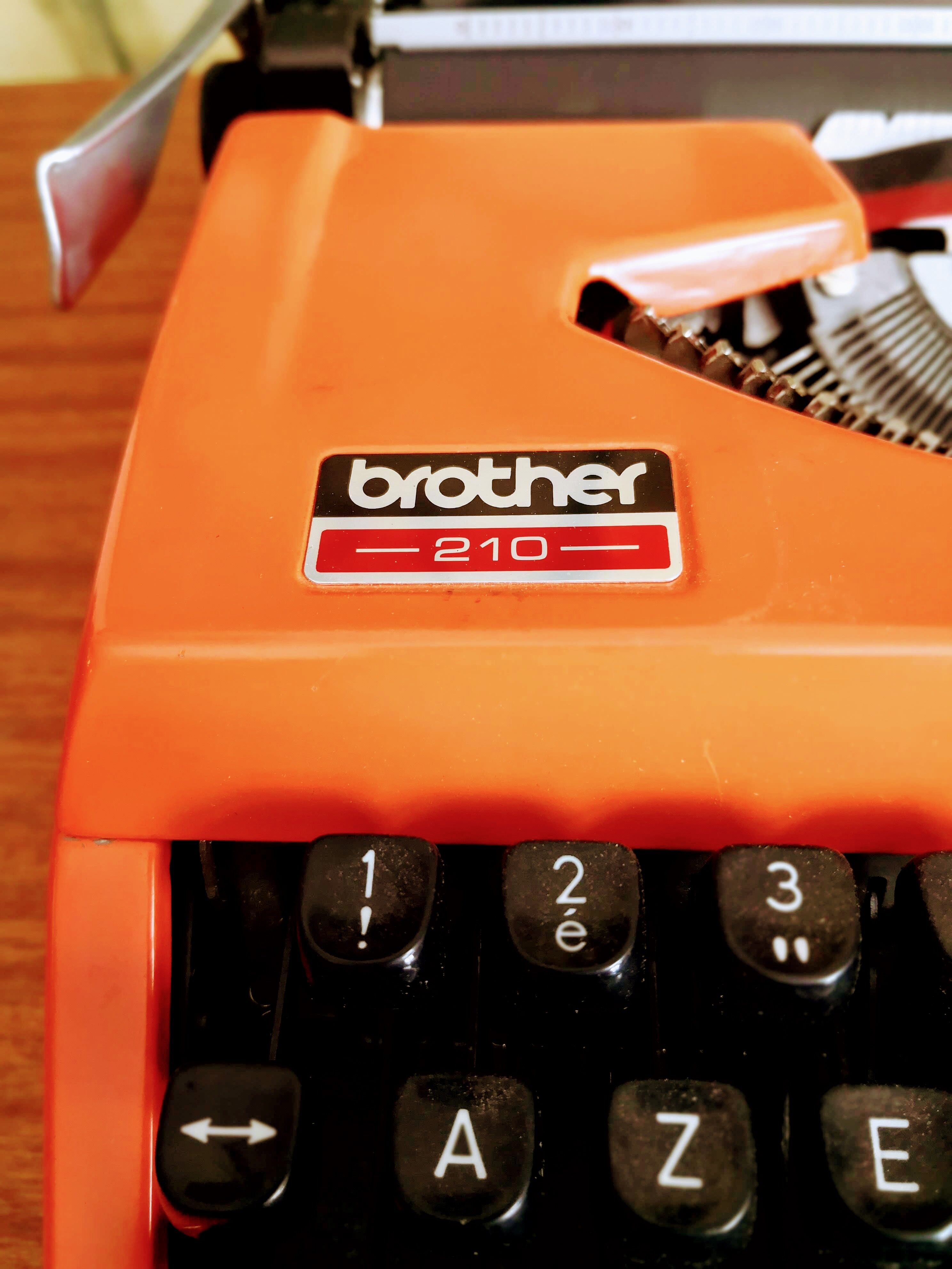 Typewriter brother 210