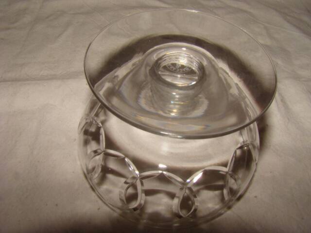 6 crystal champagne coupes from "Baccarat"