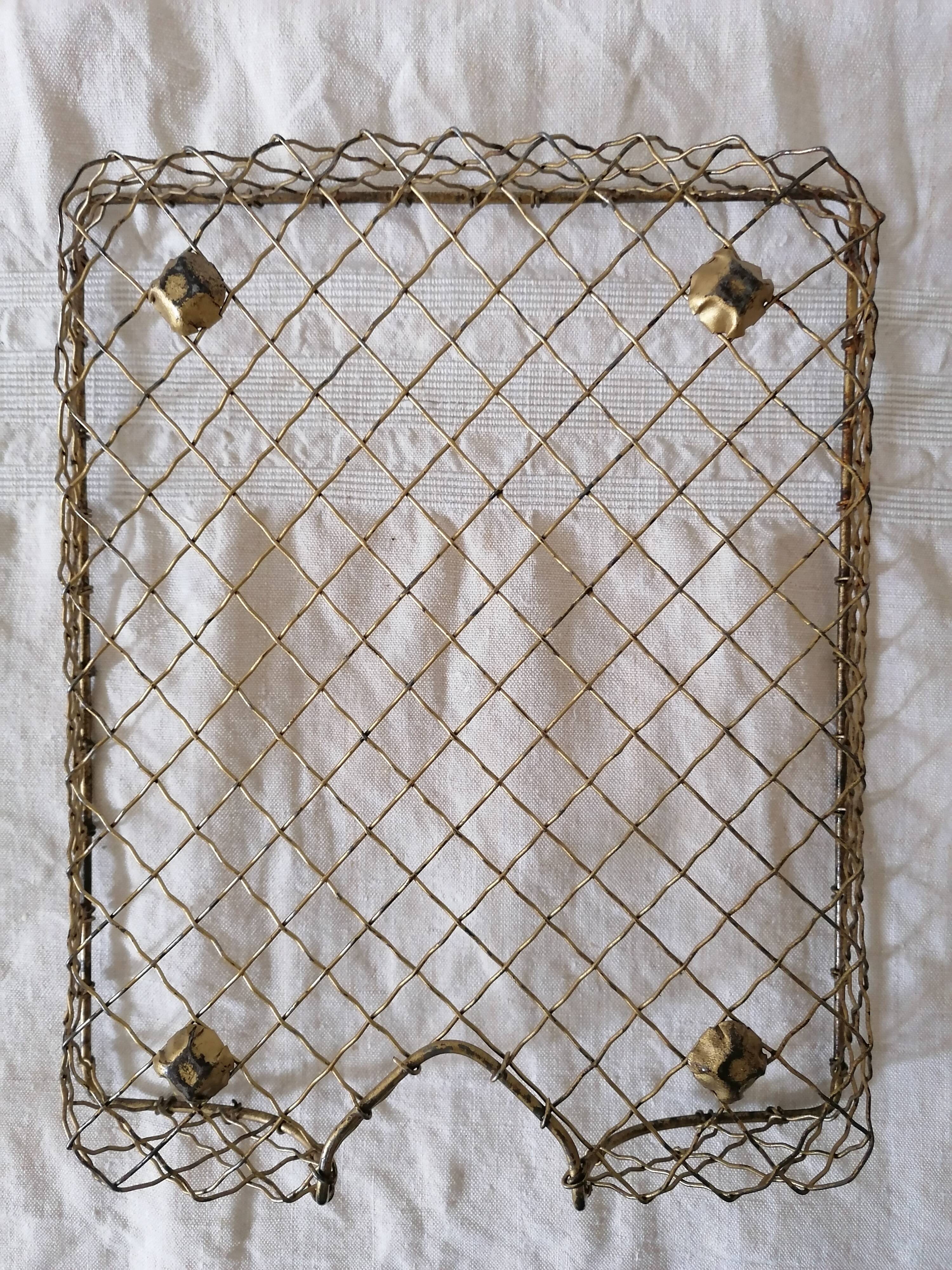 Brass administrative panière