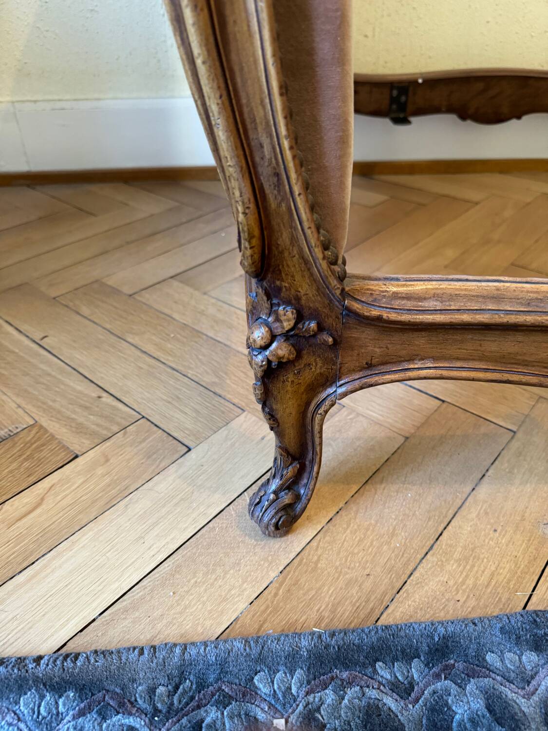 Louis XV bench, 19th century sofa / daybed / couch