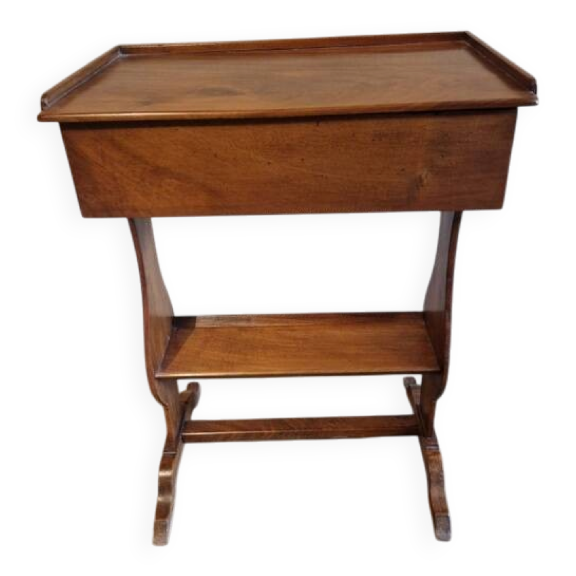 Nightstand or reading table in walnut from the Louis Philippe period, 19th century.