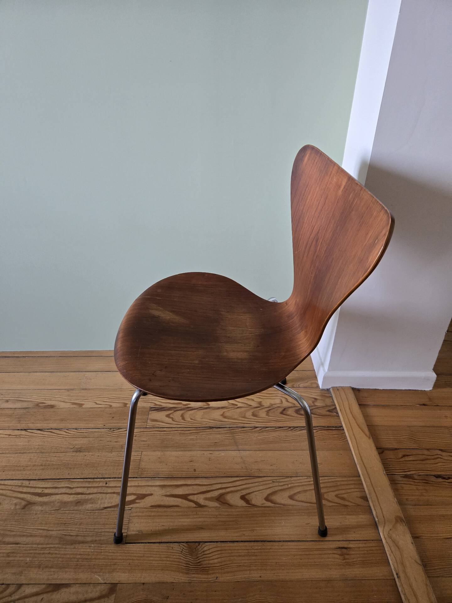4 chaises Jacobsen série 7 de 1968 - Fritz Hansen