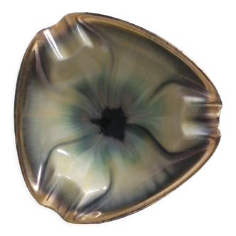 Ashtray, empty pocket