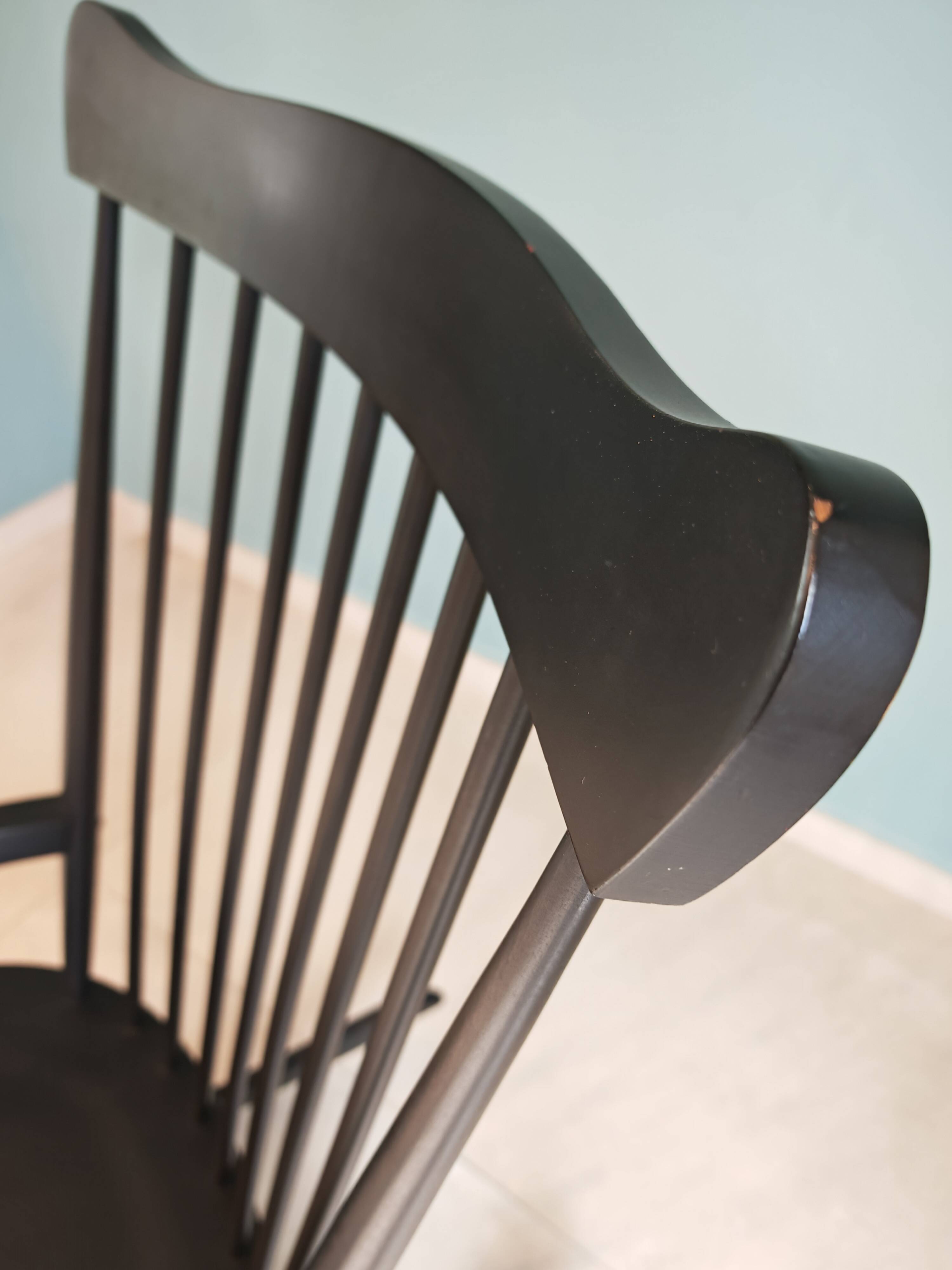 Rocking Chair Black Wood Vintage 1960 — Scandinavian Style