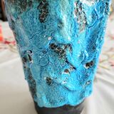 Ceramic vase in turquoise lava.