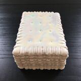 Pearly white biscuit box