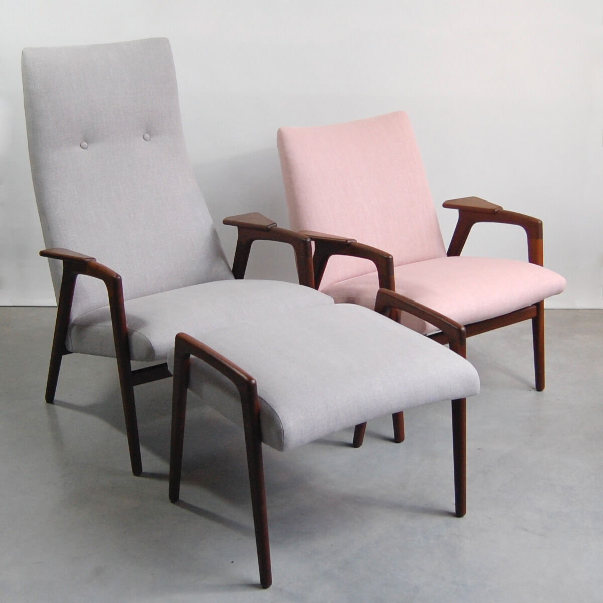 Pair of armchairs and rest foot "Ruster" by Yngve Ekstrom for Pastoe 1950s