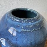 Gilles d'Aon ceramic vase