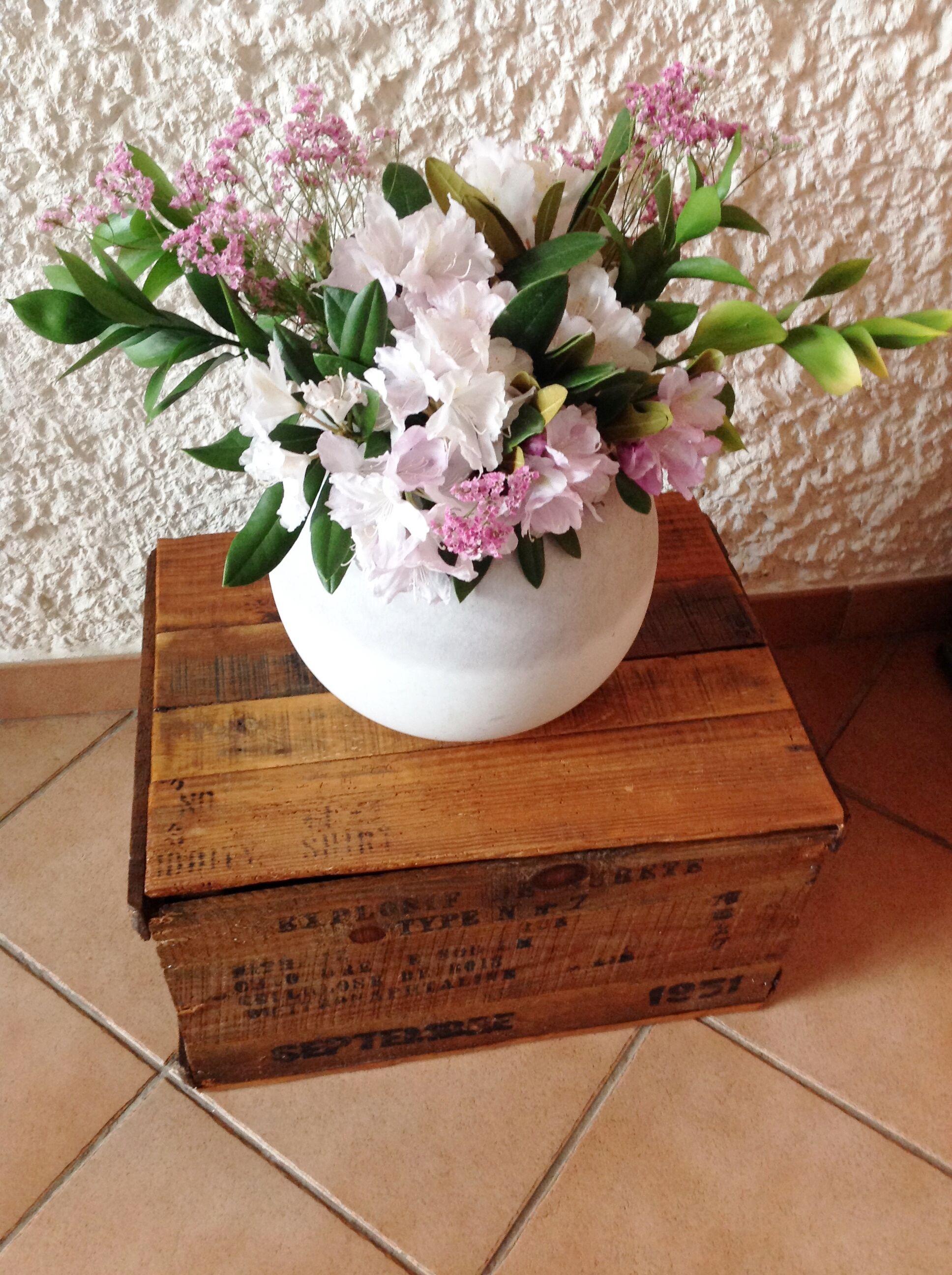 Old wooden crate explosive industrial style 50