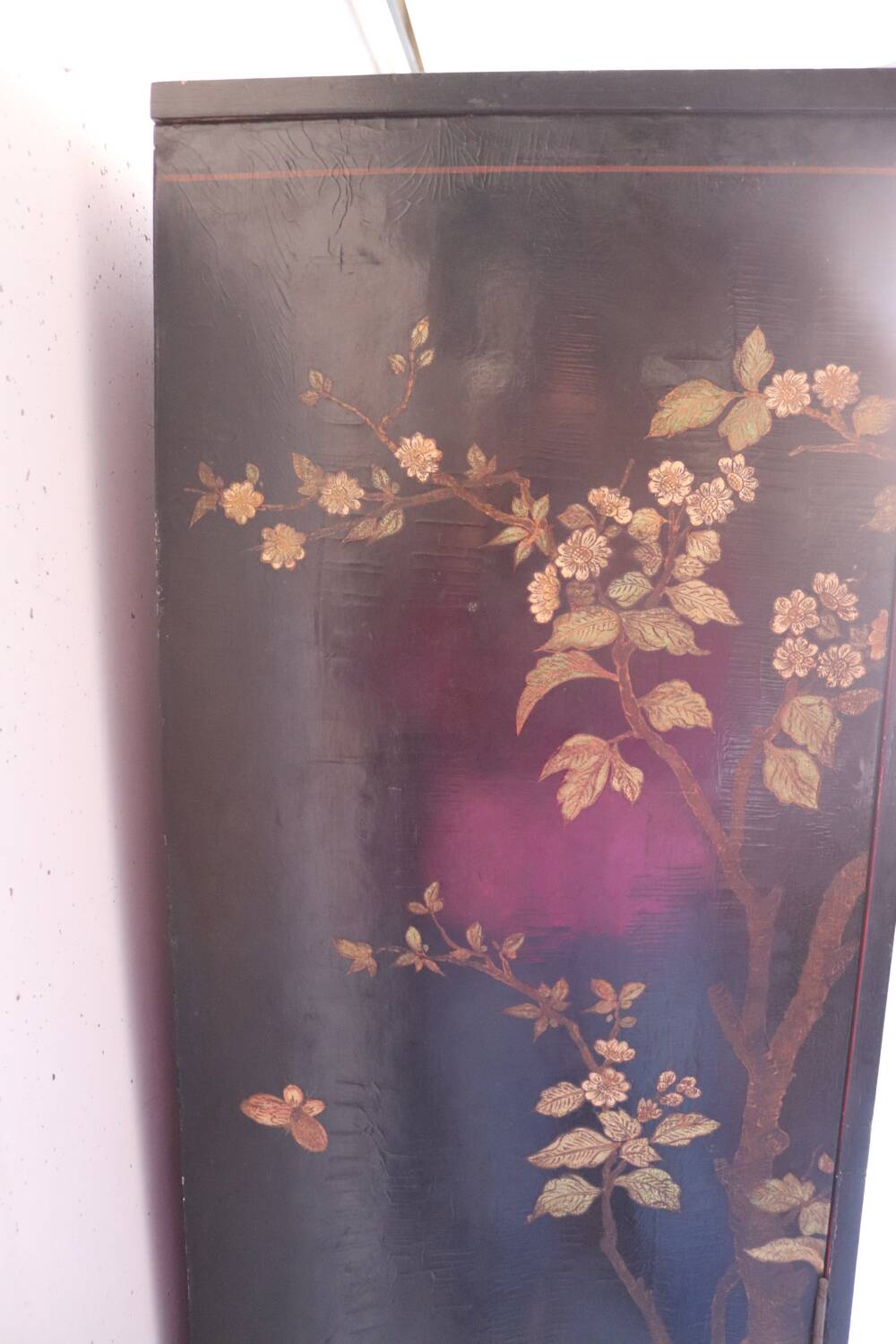 Black and red chinoiserie wardrobe – illuminated vintage furniture