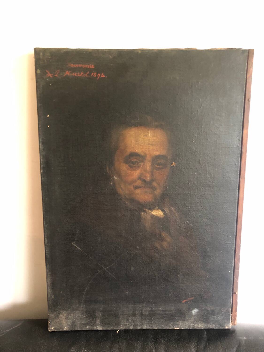 Portrait of a man oil on canvas 19th century