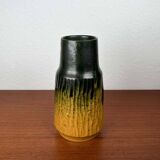 Danish studio pottery vase from the mid-20th century by Ernst Pottery, Faxe, 1960s.