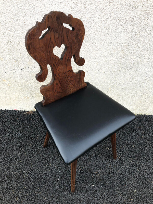 Lot de 4 chaises alsacienne bois et skaï bois sculpté art populaire, cuisine,salon, chalet