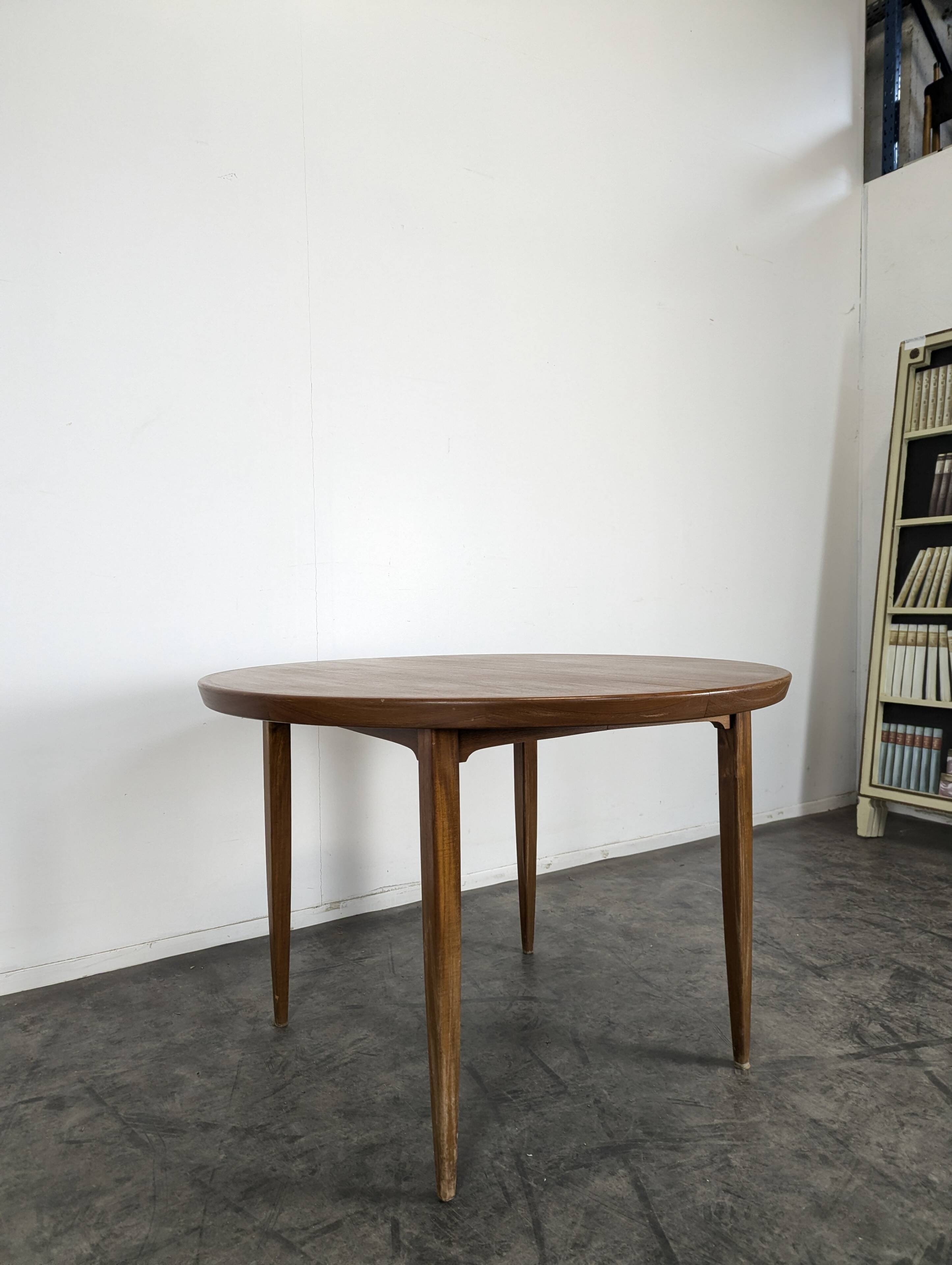 Scandinavian table in teak
