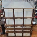Old bar rear glass maker