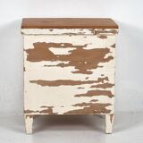 Réfrigérateur ancien en bois massif (France, vers 1920)