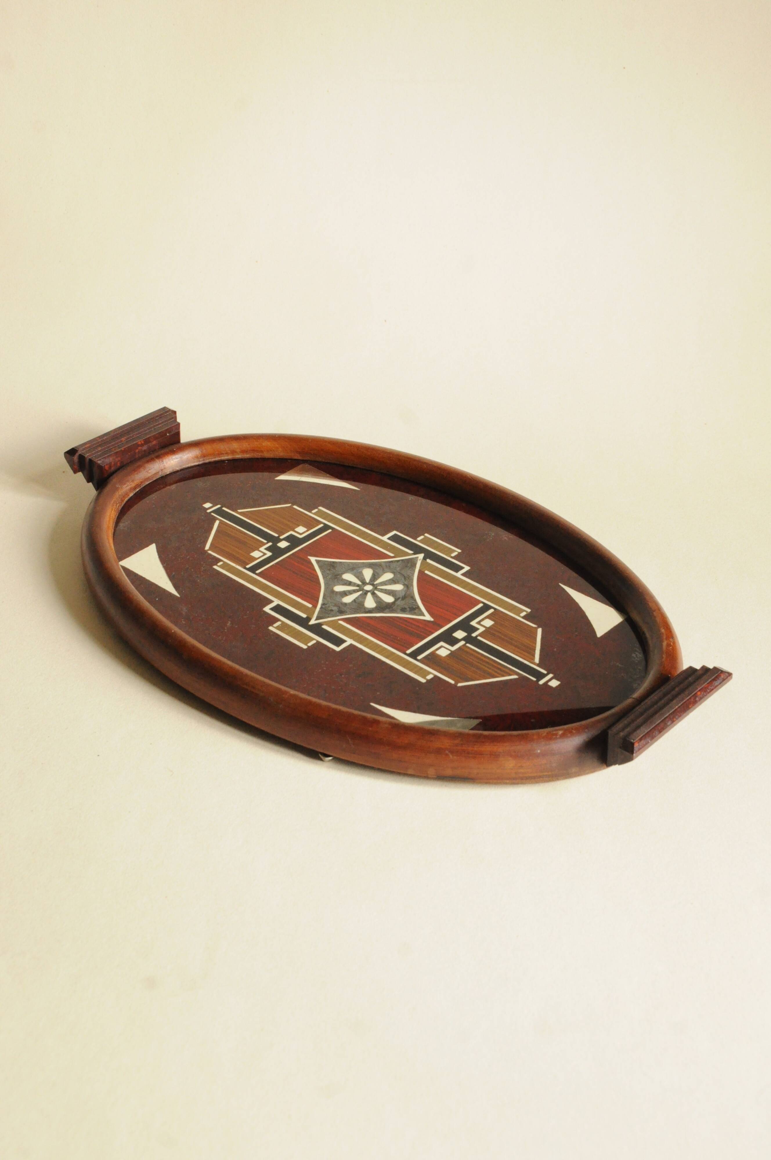 Old Oval Art Deco Wooden Plate - Bakelite Glass - Geometric Pattern