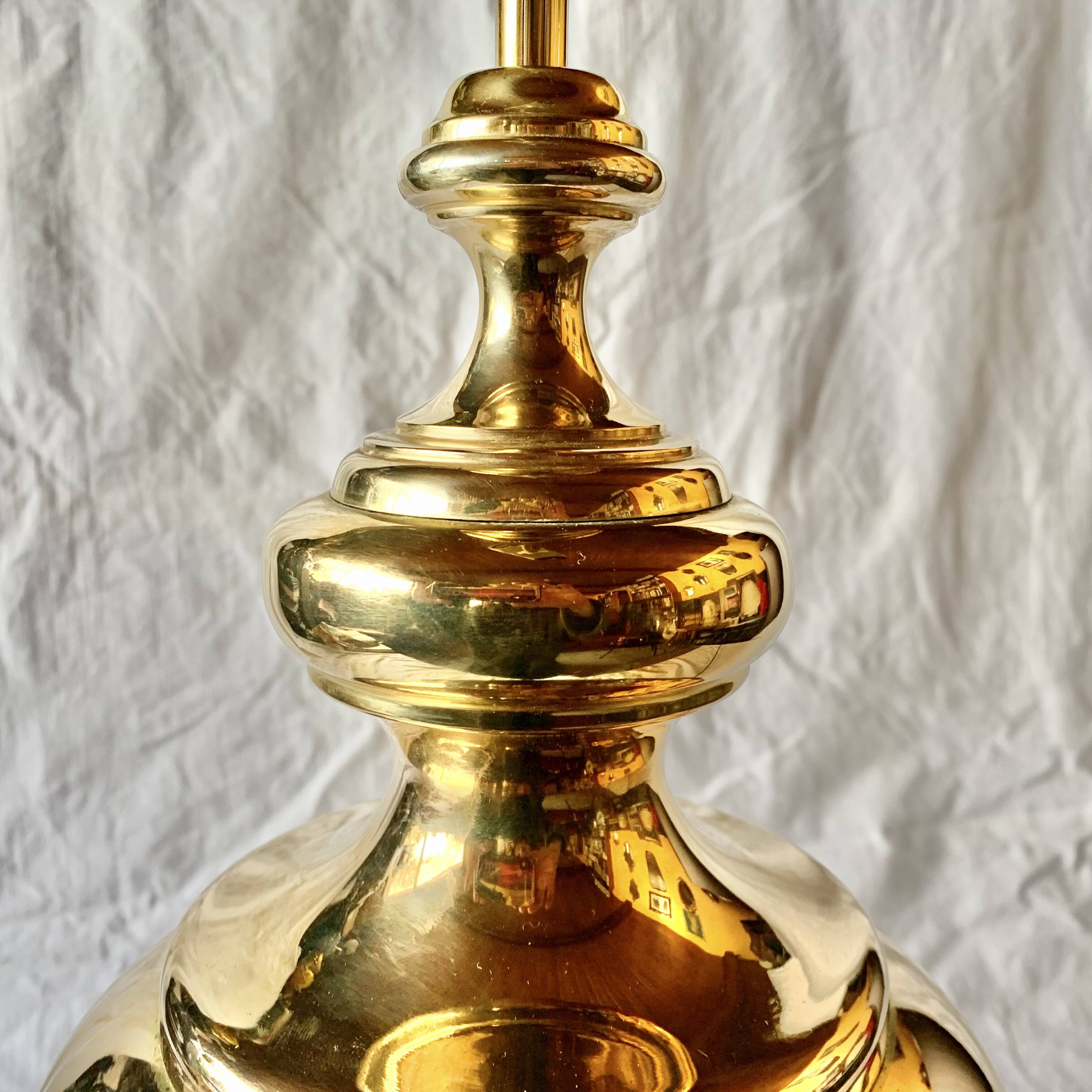 Large vintage brass lamp base - height: 75 cm