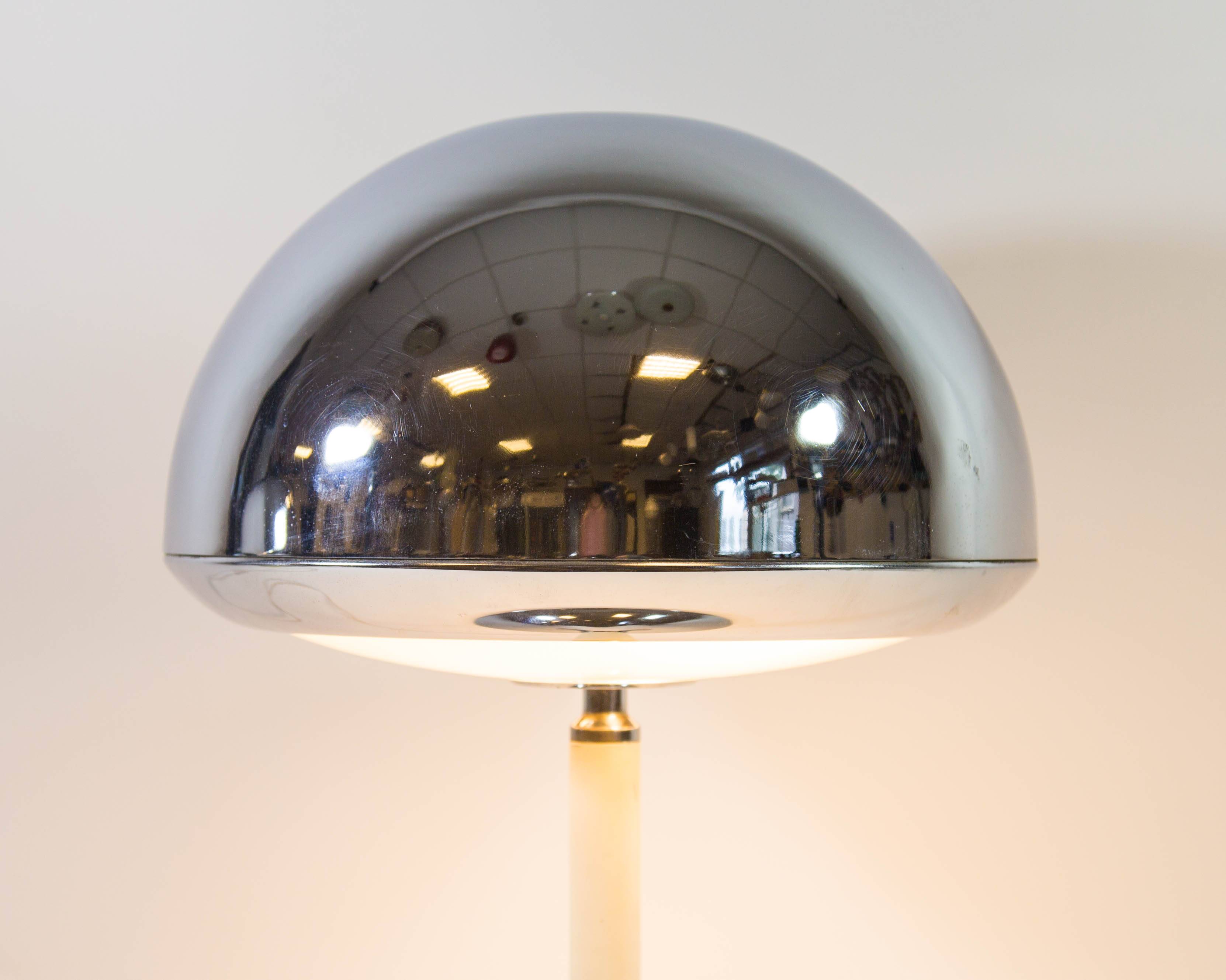 Space-age table lamp - Fase Madrid/Grin Luz - 2 available - vintage 60's