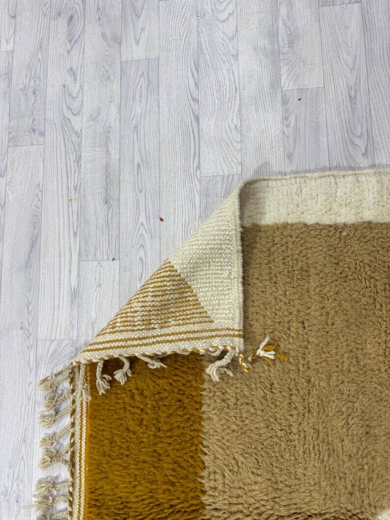 Tapis berbère tissé main taille 200 x 300 cm