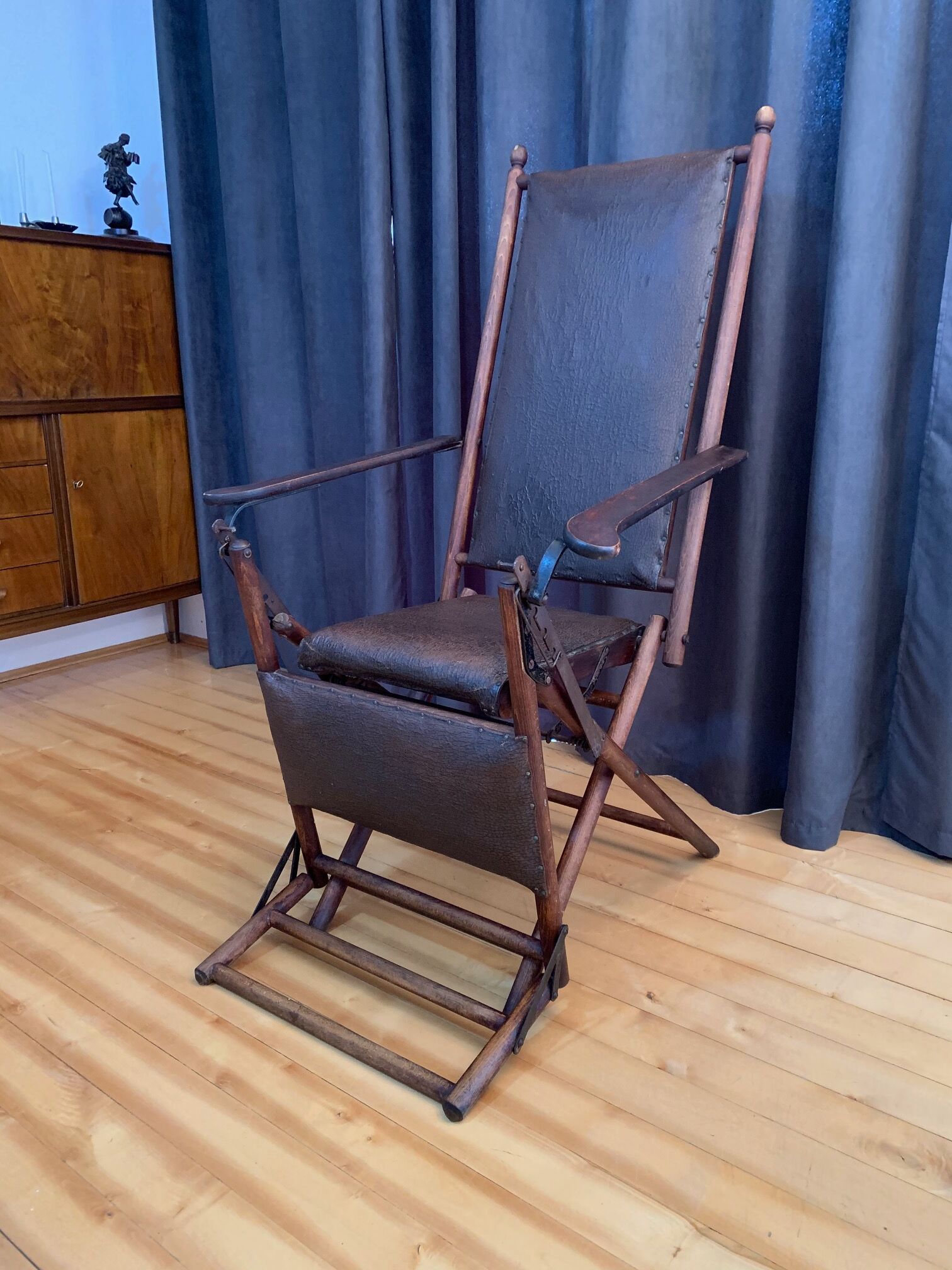 Armchair 1920