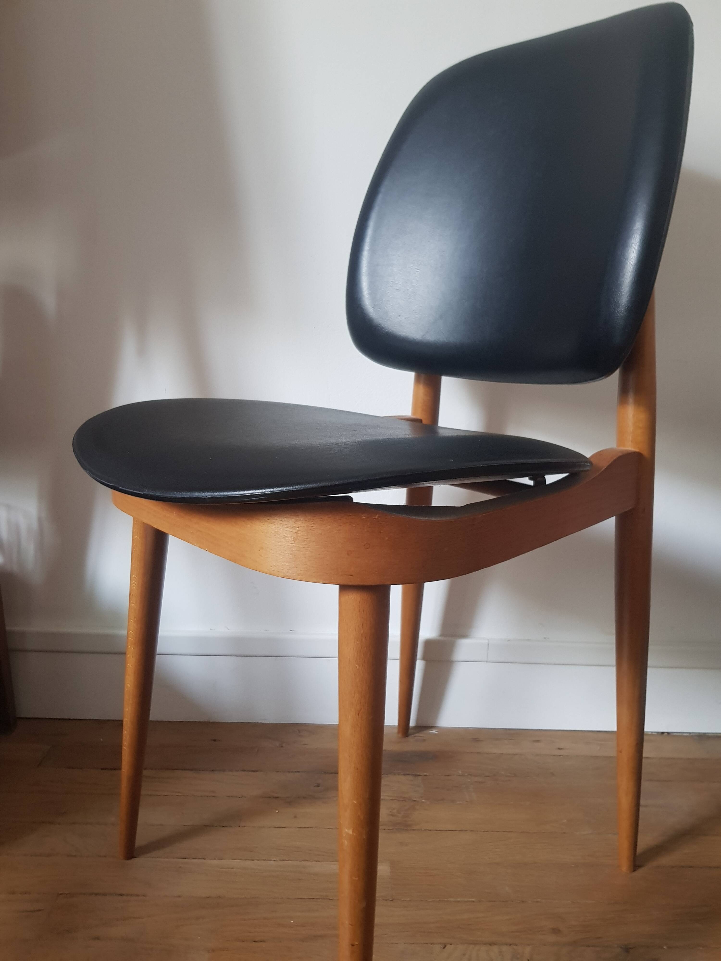 Pegase chair by Pierre Guariche