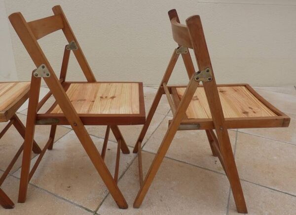 4 chaises en bois vintage vernis Pliables dessus totalement restaurées