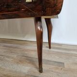 Commode du milieu du siècle avec verre et tiroirs