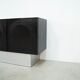 Buffet brutaliste noir par Musterring
