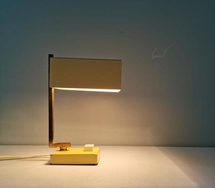 Italian table lamp 50 years