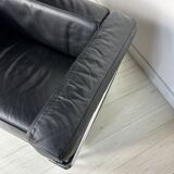 Fauteuil vintage en cuir lc3 par le corbusier & charlotte perriand - cassina