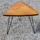 Triangle coffee table in golden blond oak base full iron of the 50s