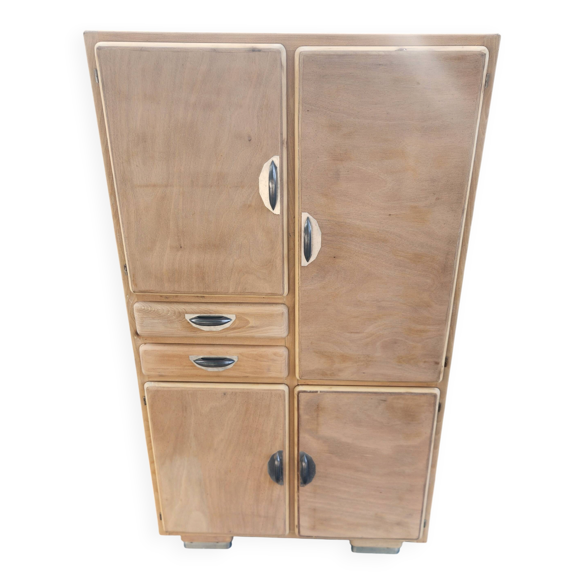 Mado buffet vintage from the 1960s - In sanded raw wood