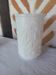 Vase opaline blanche