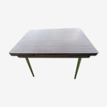 Formica table with two removable extensions and a drawer
