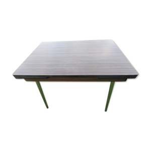 Table en formica avec deux rallonges