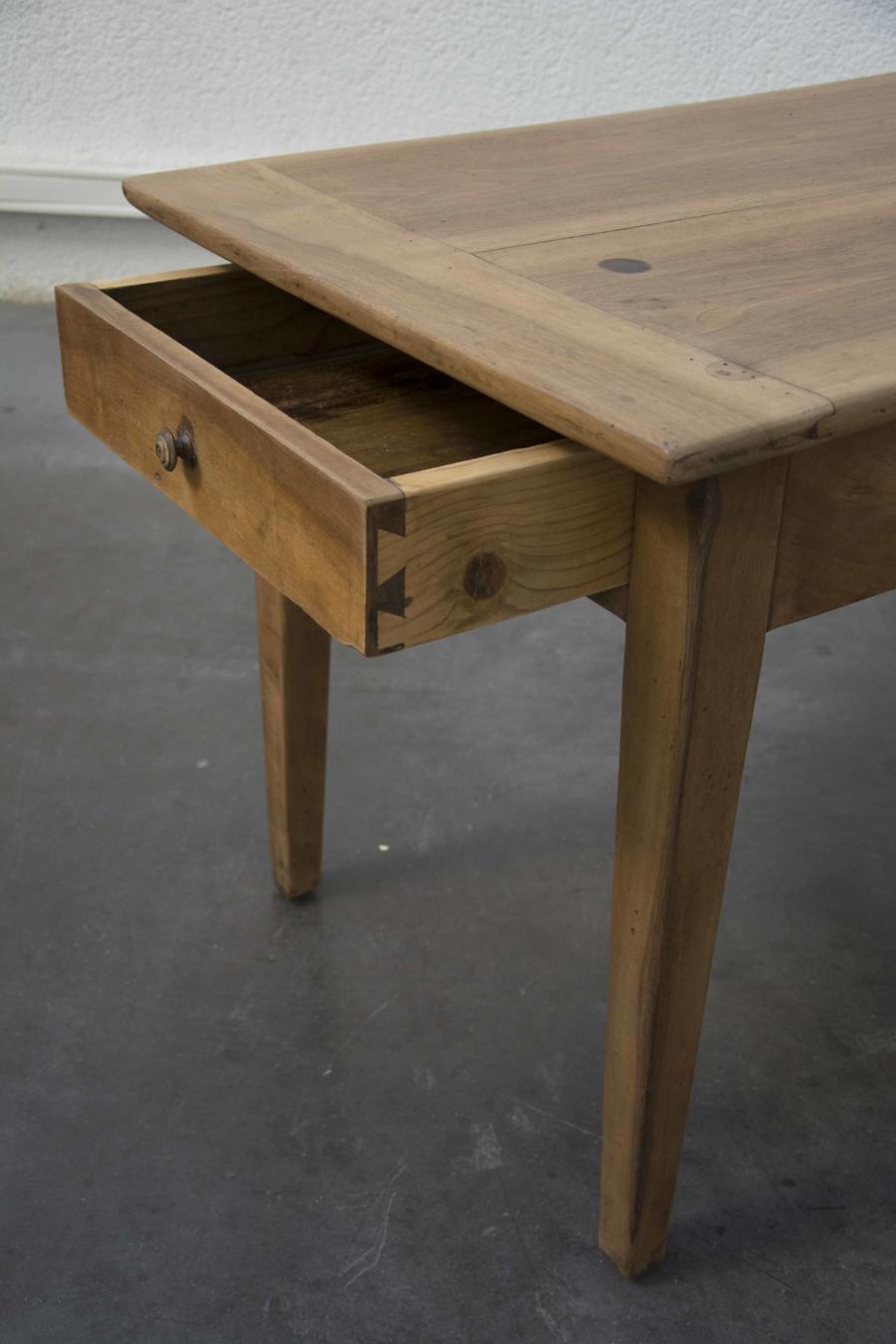 Countryside table