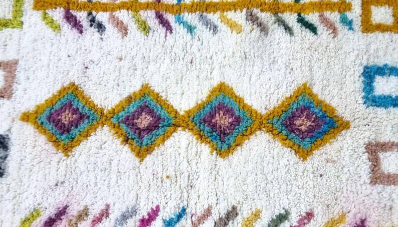 Traditional handmade Moroccan rug 200cm x 300cm