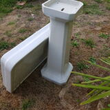 Porcelain dressing table