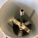 Guzzini lamp, white lacquered metal, height 55cm, 1970s vintage