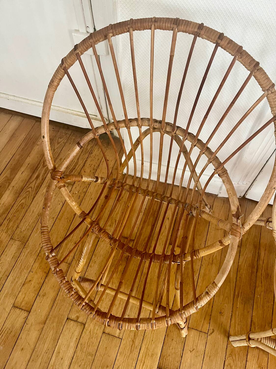 7 vintage rattan armchairs