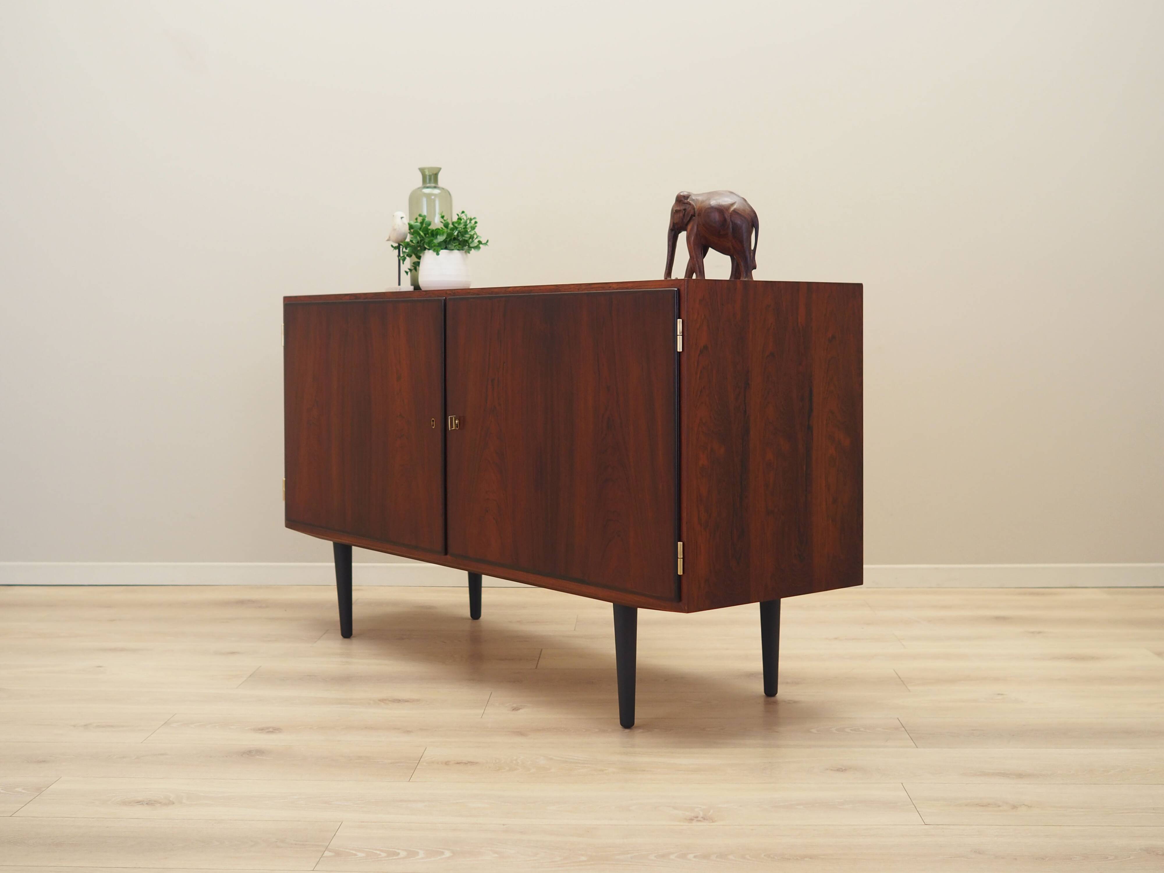 Rosewood cabinet, Danish design, 1970s, designer: Carlo Jensen, production: Hundevad