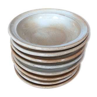 Series of 8 stoneware plates