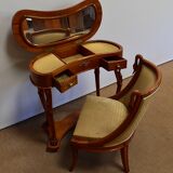Coiffeuse rognon et sa chauffeuse en merisier – 1950