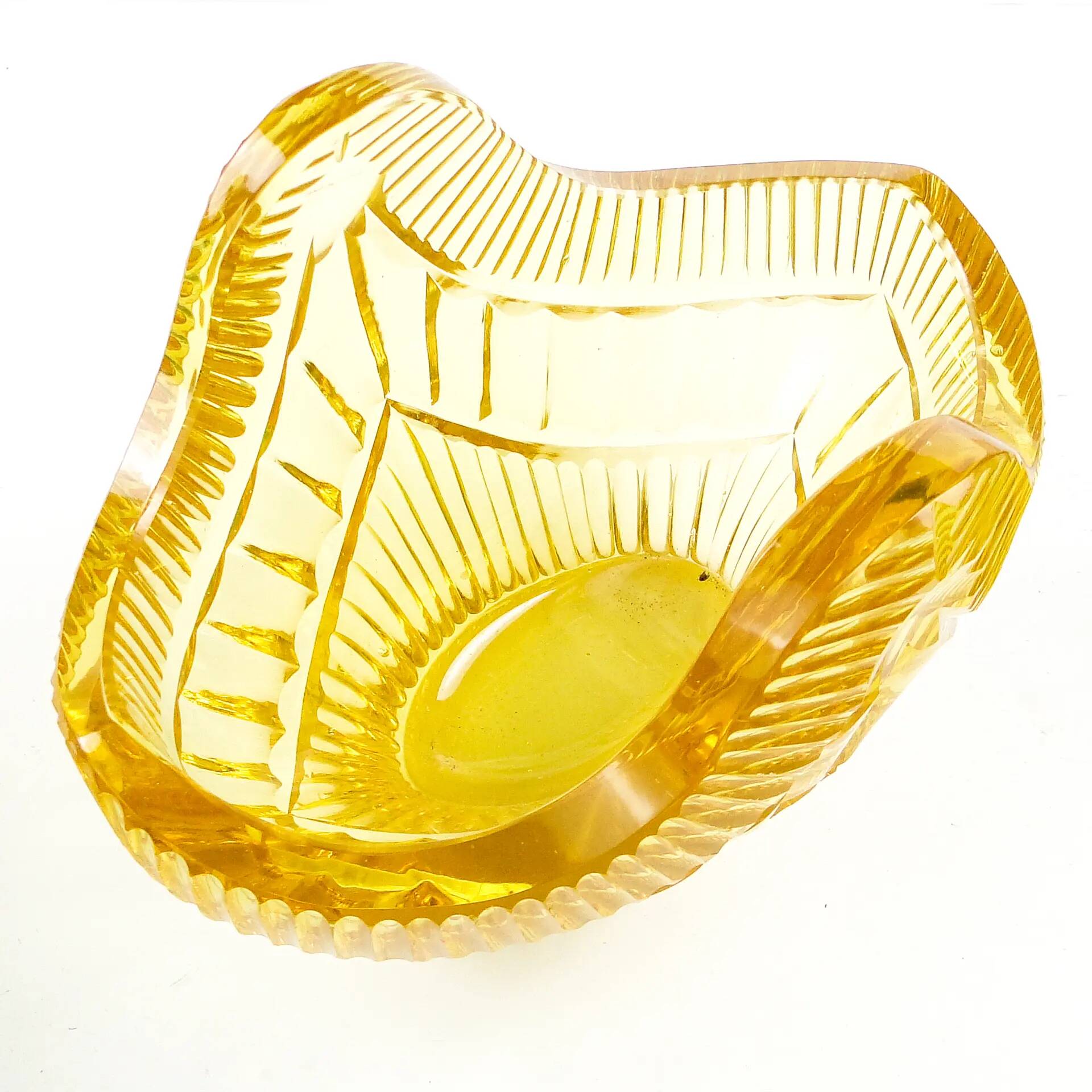 Art Deco jardiniere, lemon crystal, designed by R. Hlousek, Moser, Czechoslovakia, 1930s
