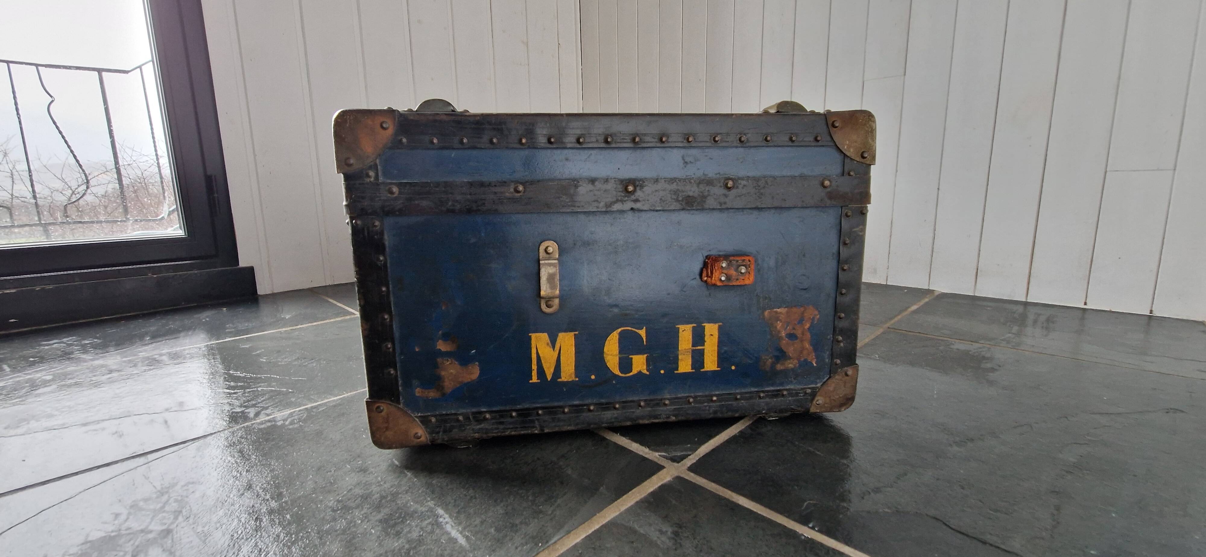 Old trunk / travel trunk United States 1930-40
