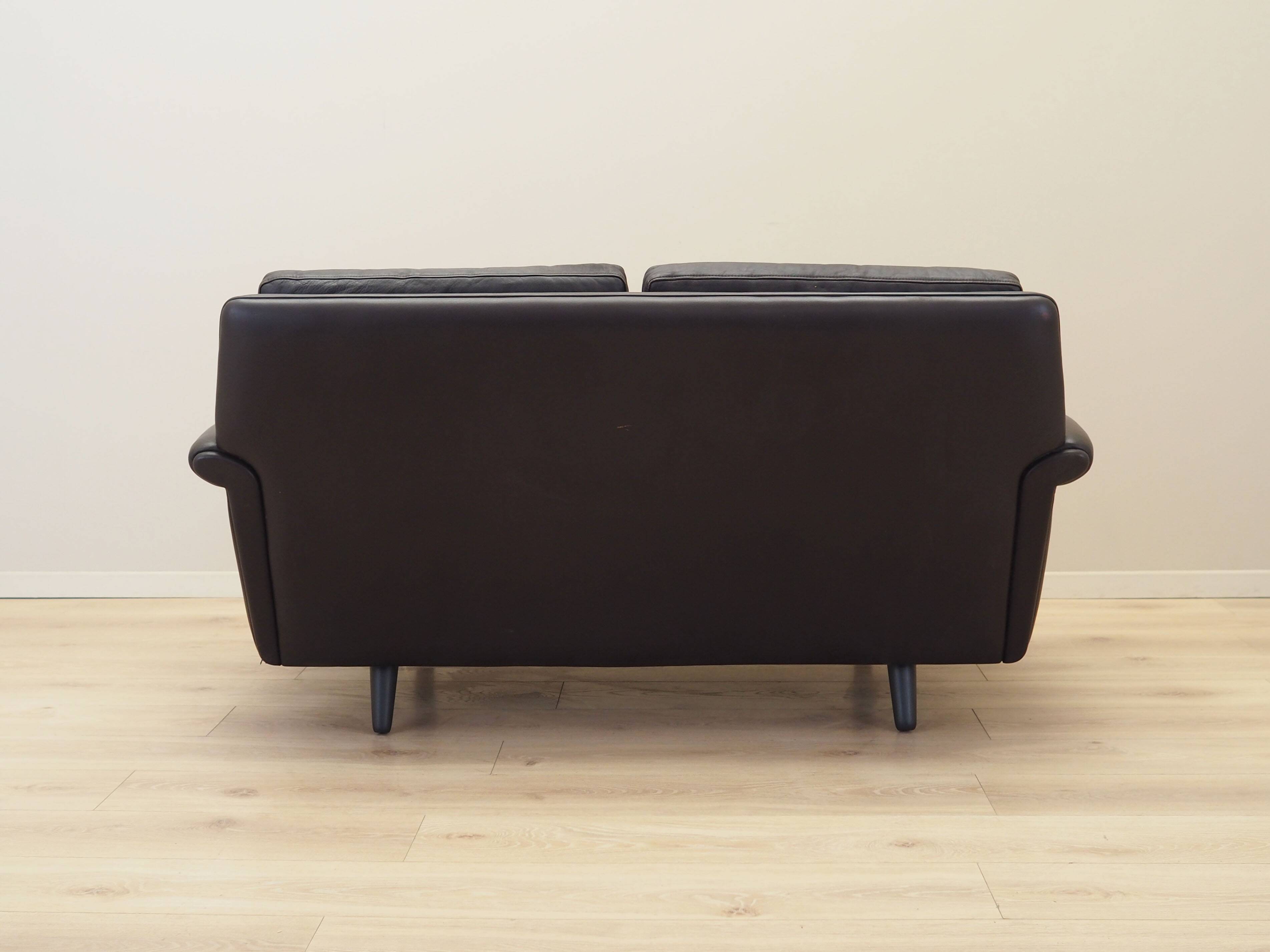 Brown leather sofa, Danish design, 1960s, designer: Aage Christiansen